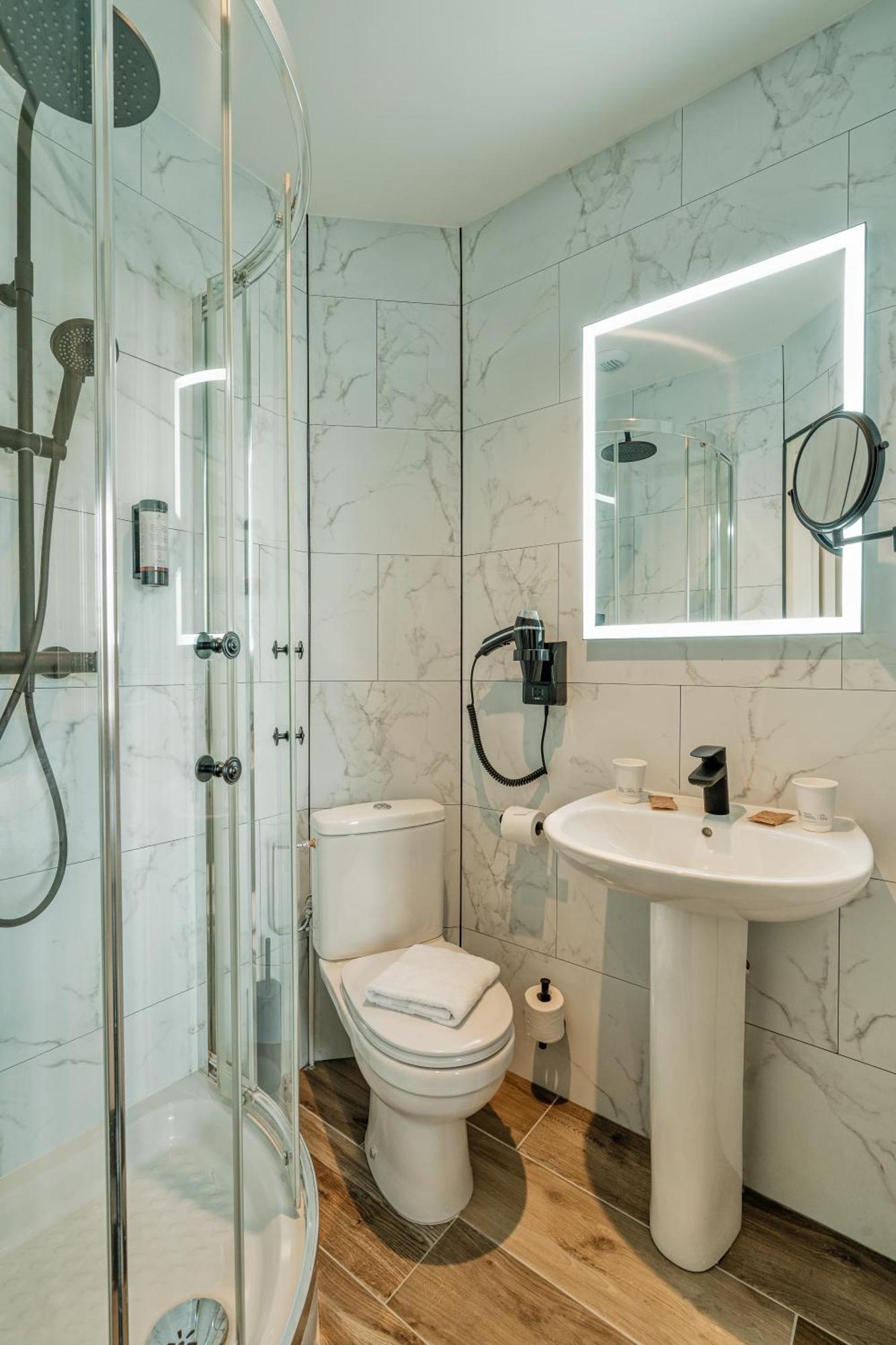 Best Western Metz Centre Gare Екстериор снимка